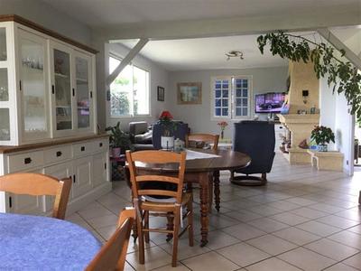 Maison - 110 m² - 4 pièces