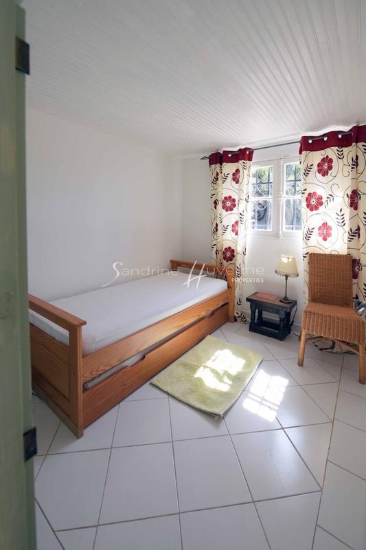 Villa - 180 m² - 7 pièces