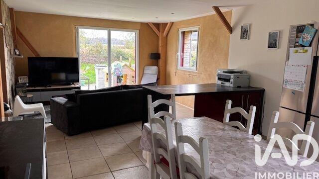 Maison - 142 m² - 6 pièces