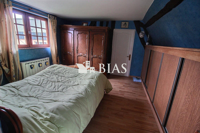 Maison ancienne - 100 m² - 4 pièces