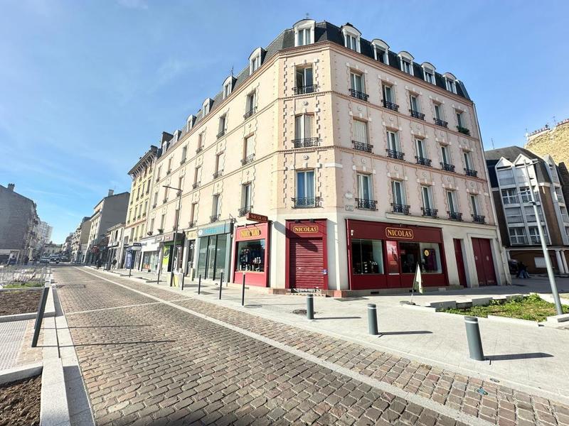 Appartement - 80 m² - 4 pièces