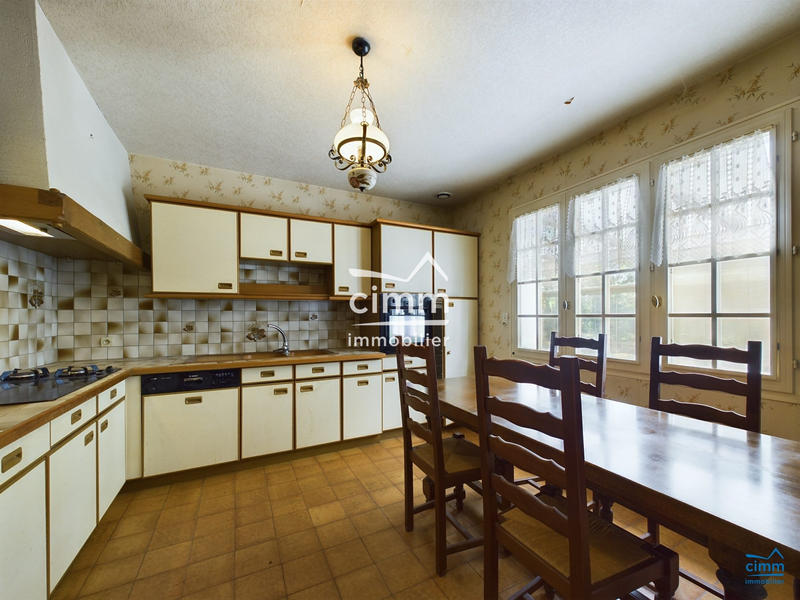 Maison - 128 m² - 4 pièces