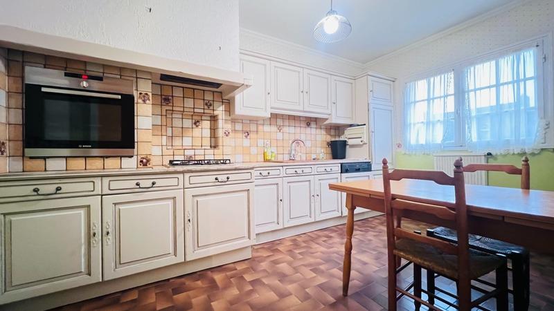 Maison - 100 m² - 5 pièces