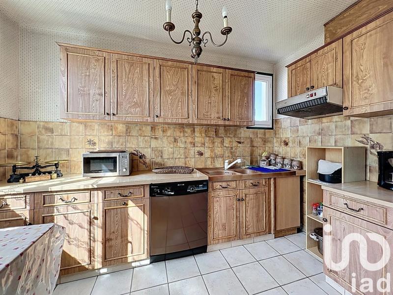 Maison - 141 m² - 6 pièces