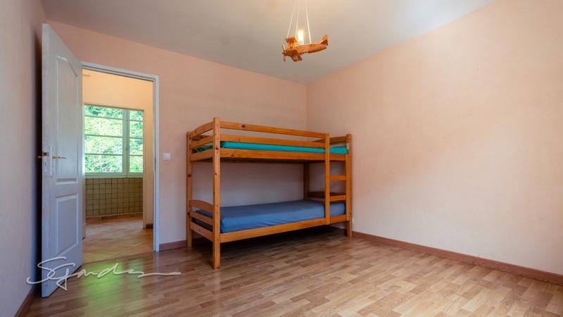 Appartement - 83 m² - 3 pièces