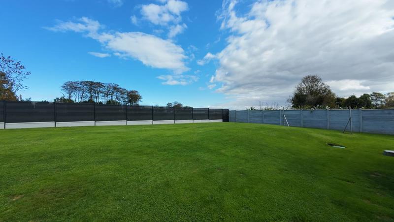 Pavillon - 180 m² - 8 pièces