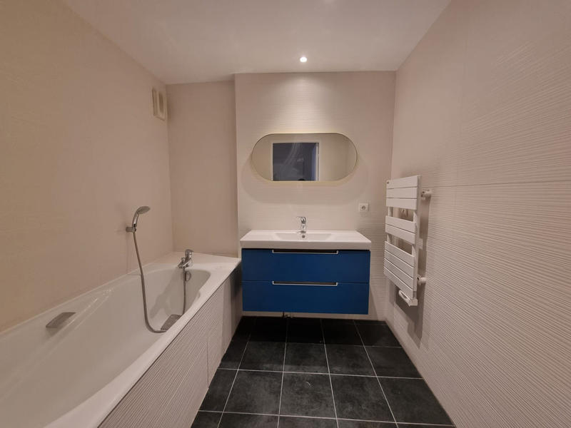 Appartement - 95 m² - 4 pièces