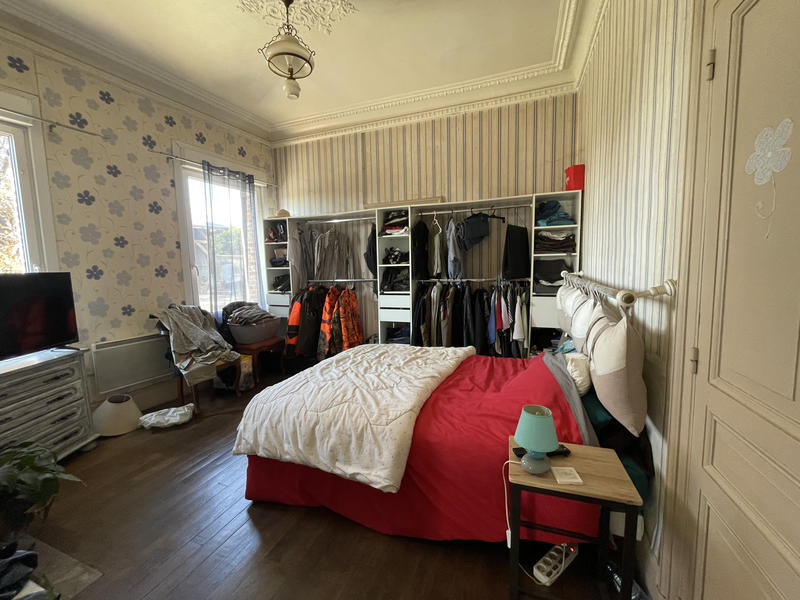 Maison - 184 m² - 7 pièces