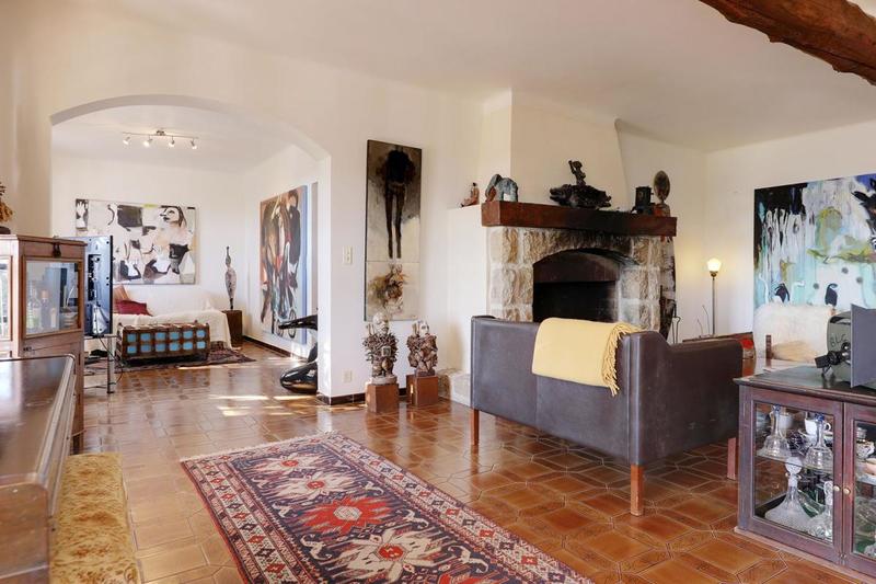 Villa - 360 m² - 9 pièces