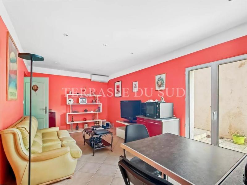 Propriété - 174 m² - 6 pièces