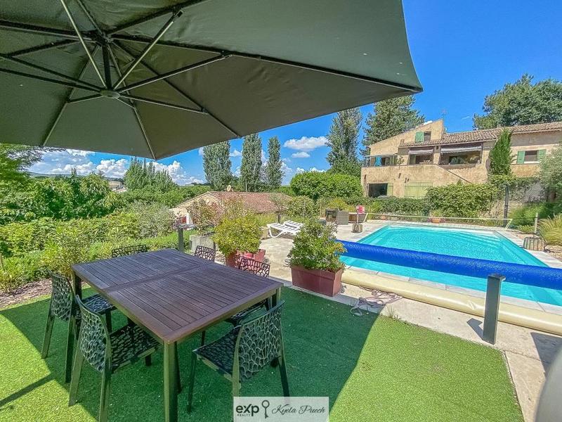 Maison - 190 m² - 7 pièces