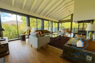 Maison contemporaine - 179 m² - 5 pièces