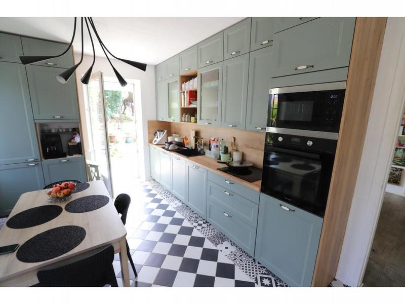 Maison - 189 m² - 13 pièces