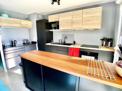 Appartement - 86 m² - 4 pièces