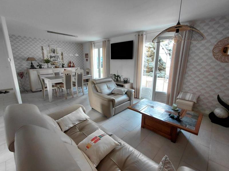 Maison - 120 m² - 5 pièces