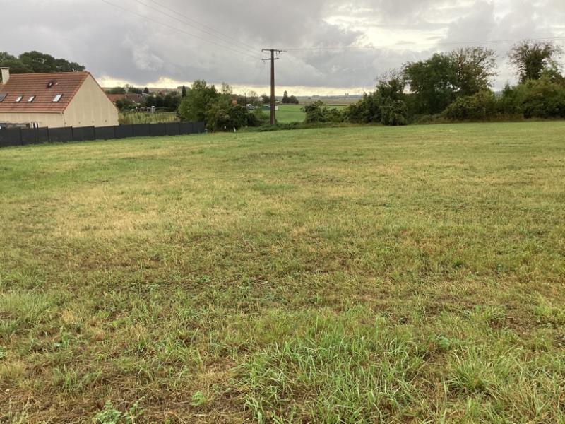 Terrain constructible - 1 416 m²