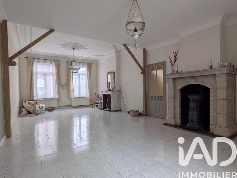 Maison de ville - 213 m² - 6 pièces