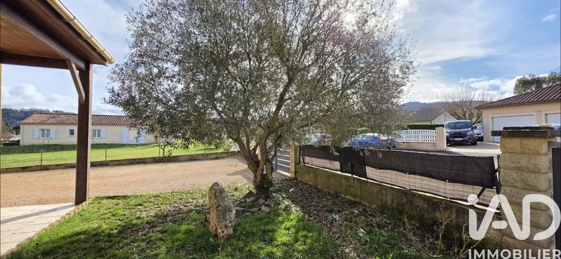 Maison - 104 m² - 5 pièces