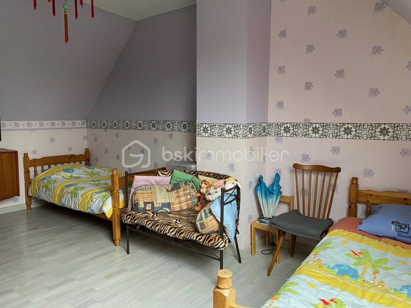 Maison - 95 m² - 5 pièces