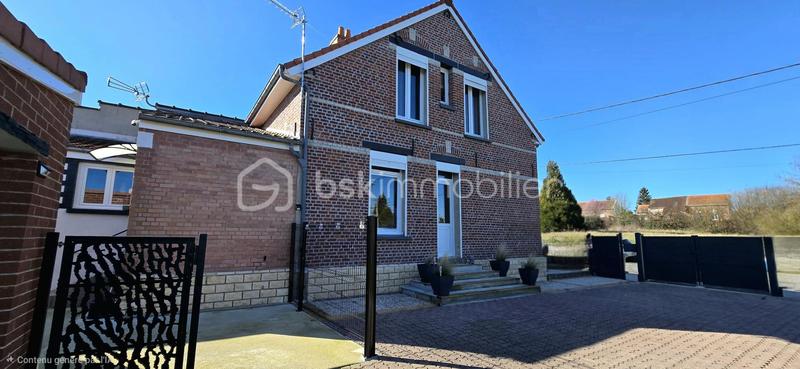 Maison - 66 m² - 4 pièces