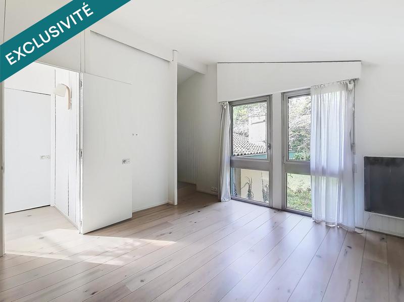 Maison - 192 m² - 7 pièces