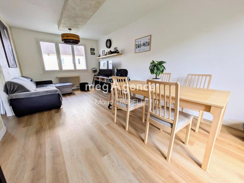 Maison - 75 m² - 4 pièces