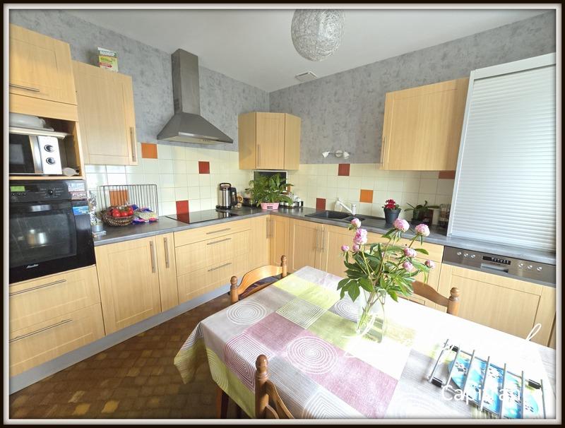 Maison - 87 m² - 5 pièces