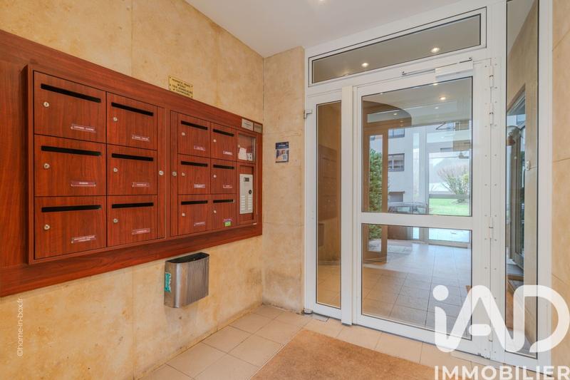 Appartement - 100 m² - 4 pièces