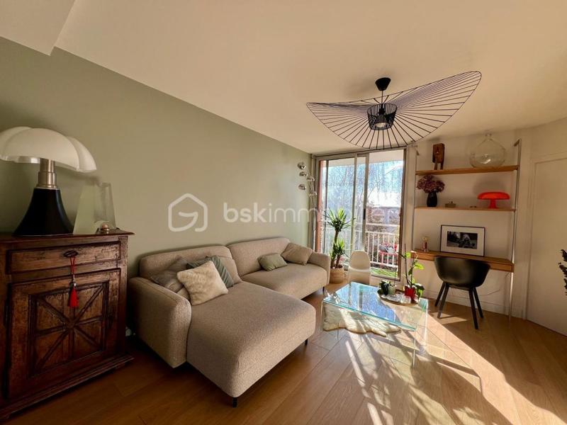 Appartement - 77 m² - 4 pièces