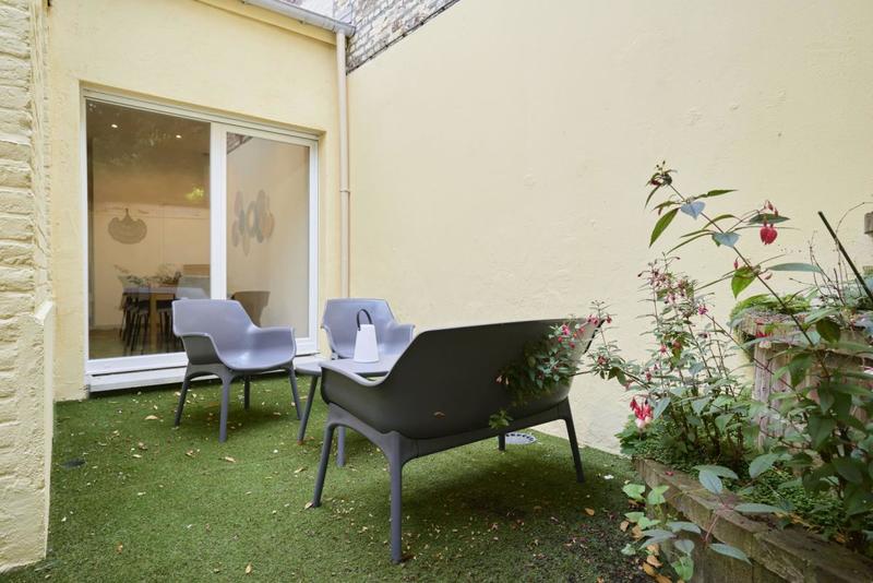 Maison - 175 m² - 10 pièces