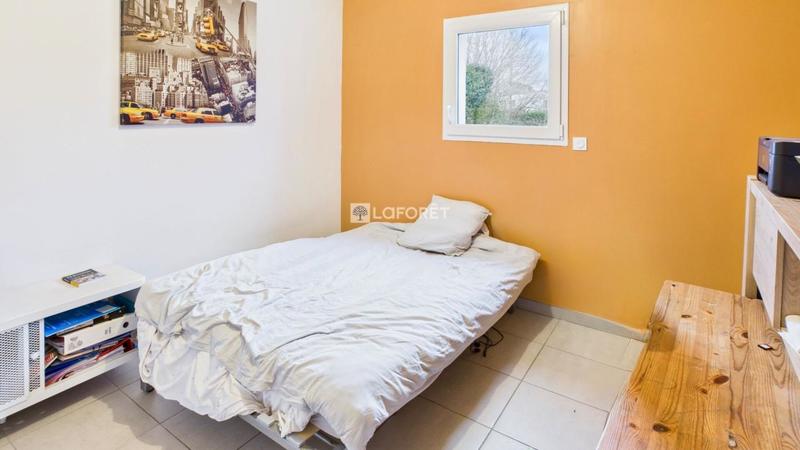 Maison - 92 m² - 5 pièces