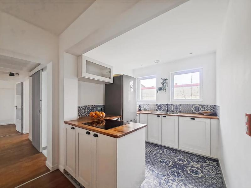 Maison - 90 m² - 4 pièces