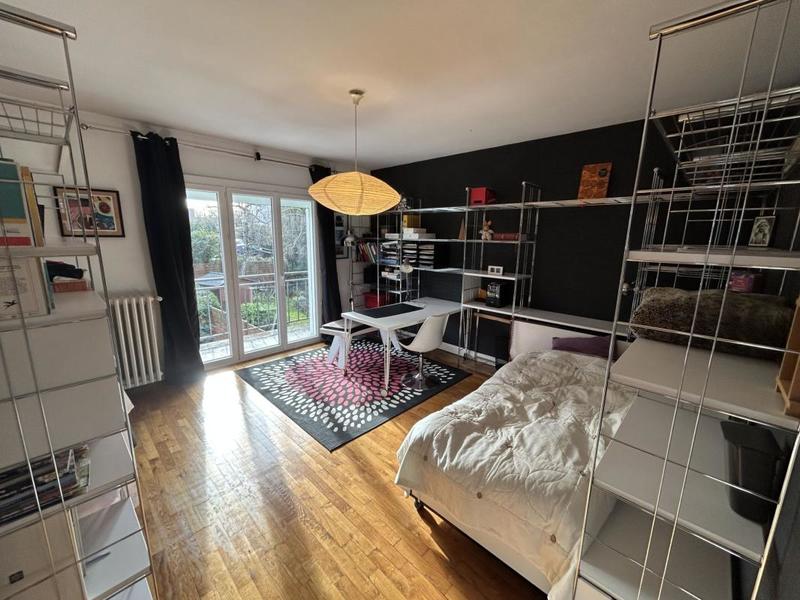 Maison - 212 m² - 7 pièces