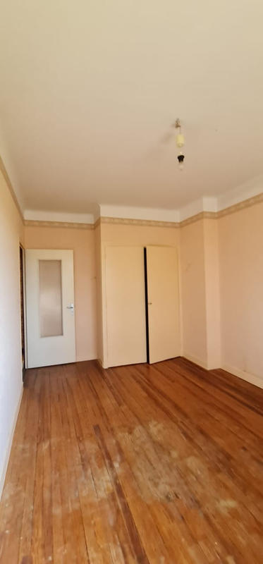 Immeuble - 200 m² - 6 pièces