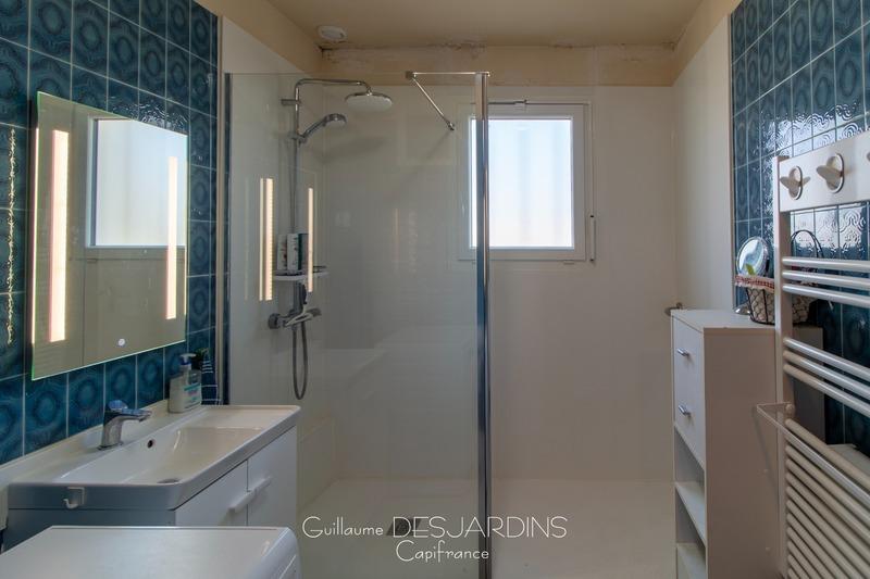 Pavillon - 82 m² - 4 pièces