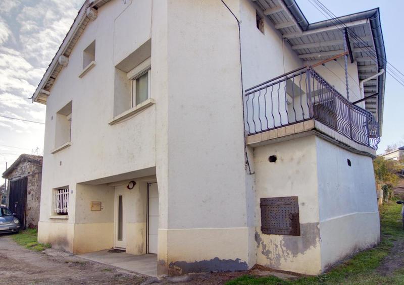 Maison - 95 m² - 3 pièces