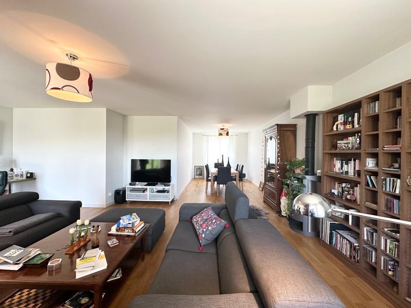 Maison - 144 m² - 5 pièces