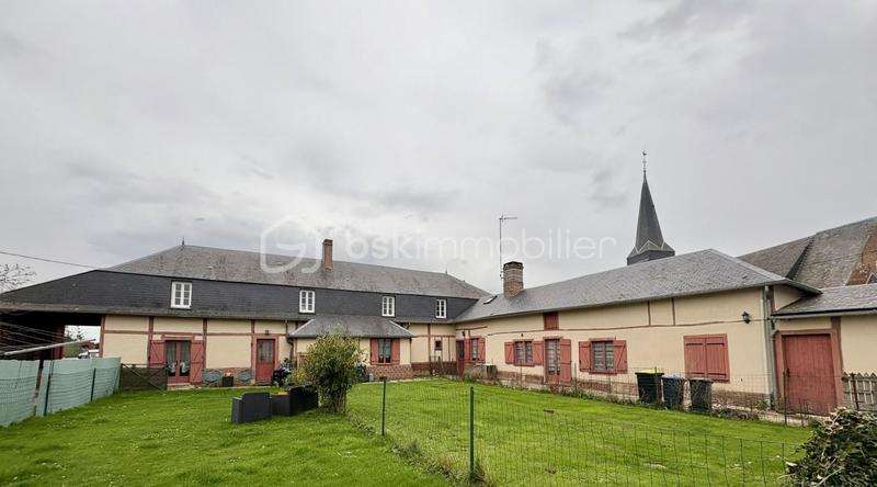 Maison - 248 m² - 10 pièces