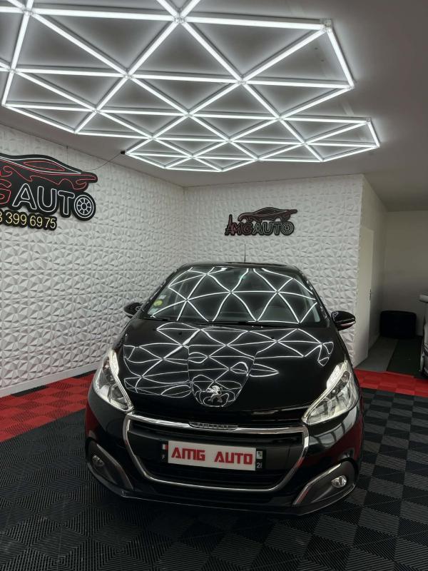 Peugeot 208 1.5 Blue HDi Bvm6 s&amp;S 100 Cv