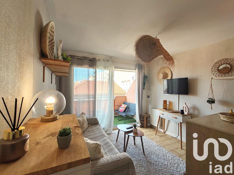 Studio - 23 m² - 1 pièce