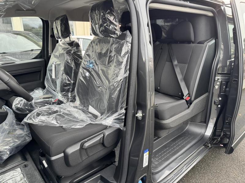 Peugeot Expert III (2) 2.2 Cabine Approfondie Fixe m Diesel 180 Automatique