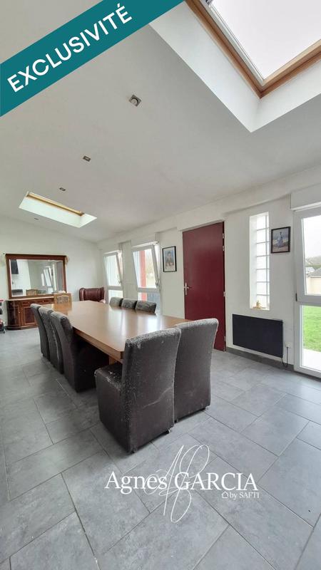 Maison - 167 m² - 6 pièces