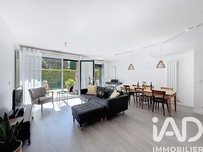 Appartement - 70 m² - 4 pièces