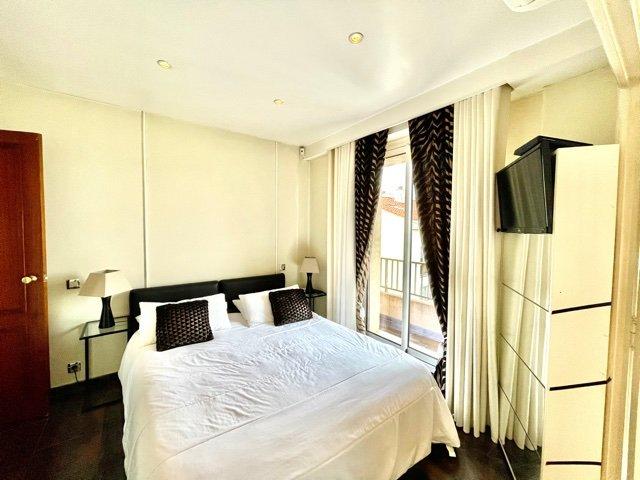 Villa sur toit - 138 m² - 4 pièces