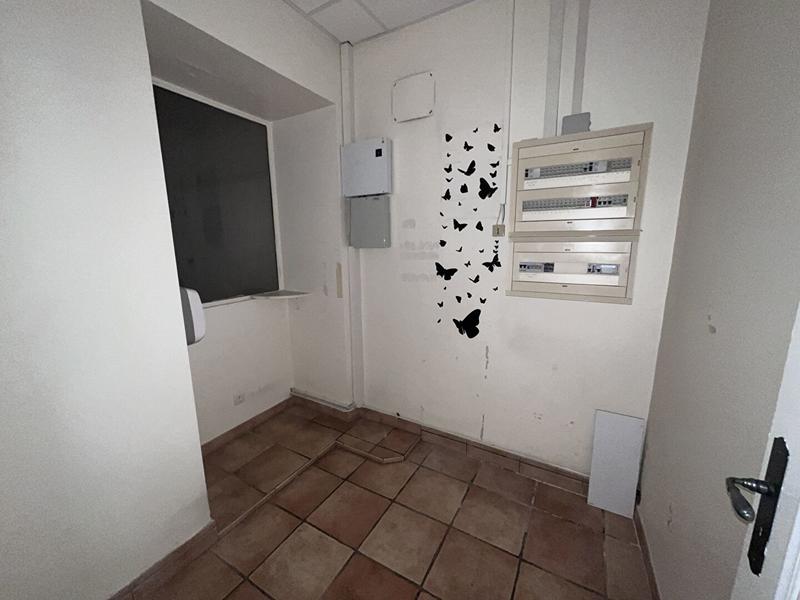 Immeuble - 9 pièces