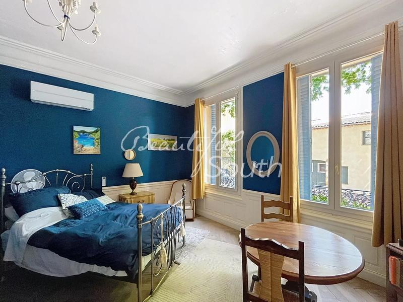 Hôtel particulier - 260 m²