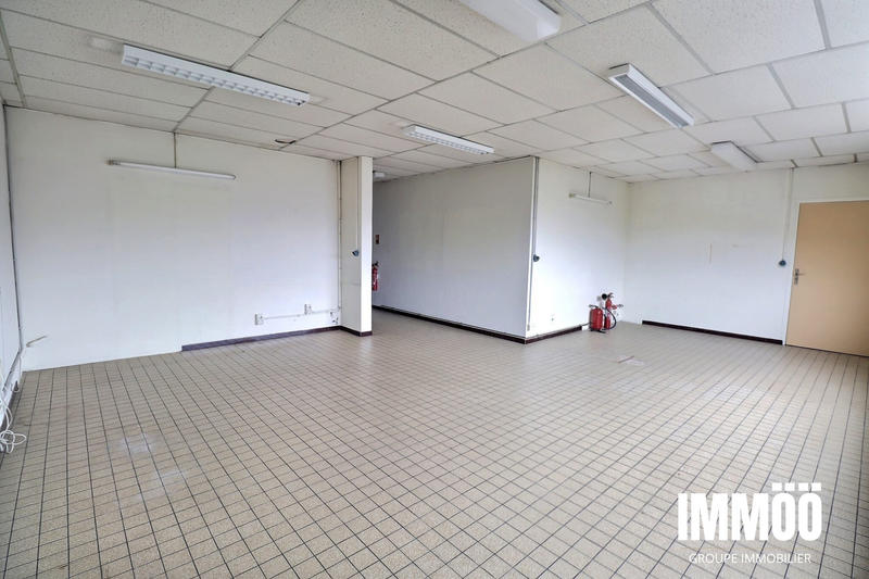 Local d'activités - 54 m² - 1 pièce