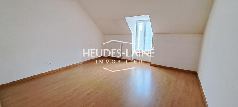 Maison - 98 m² - 5 pièces