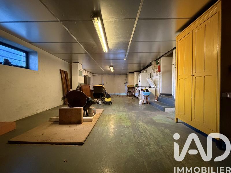 Maison - 211 m² - 6 pièces