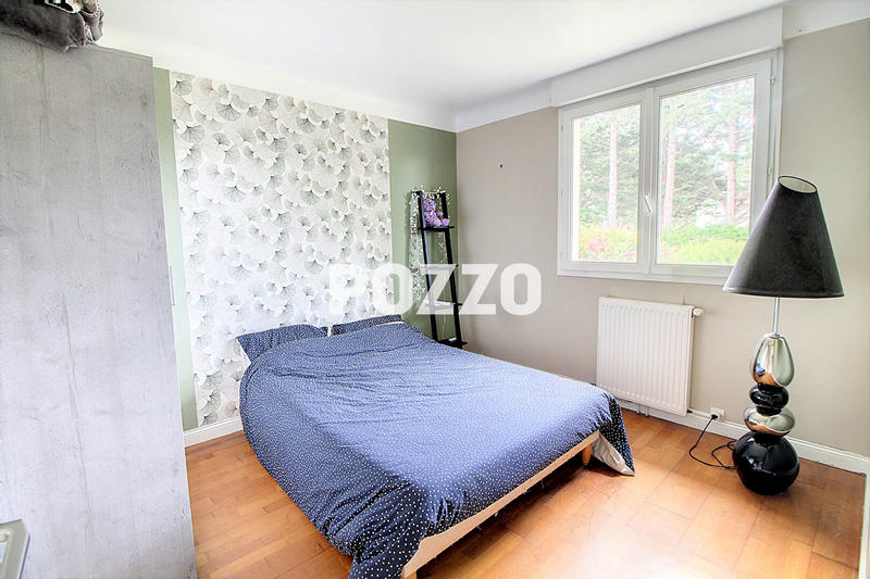 Maison - 93 m² - 5 pièces